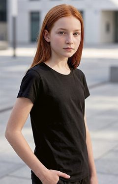 T-shirt criança de manga curta e gola redonda Penelope