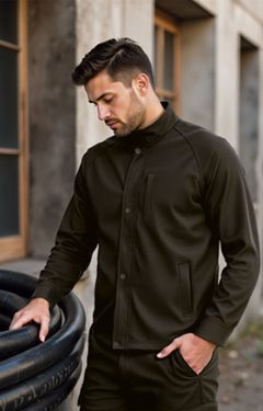 Casaco Softshell com três bolsos Airforce